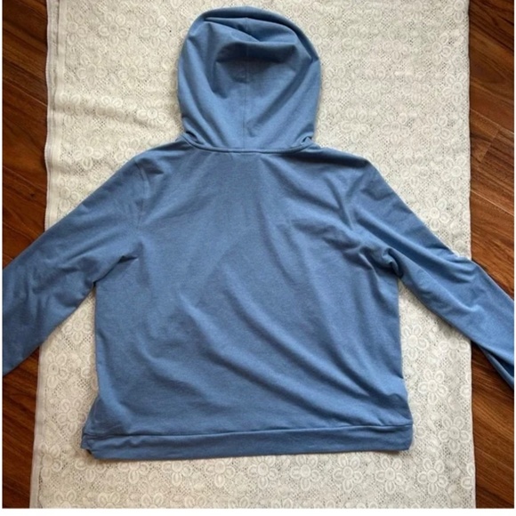 NWOT‎ Vuori Women's Halo Essential Hoodie Baltic Heather Size XL - Picture 6 of 6